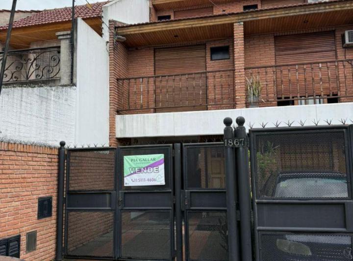 Casa · 60m² · 3 Ambientes · 1 Cochera