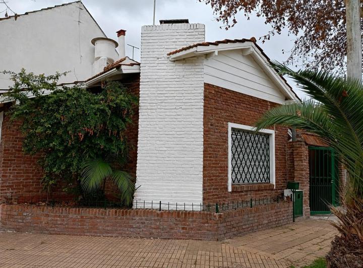 Casa · 80m² · 3 Ambientes · 1 Cochera