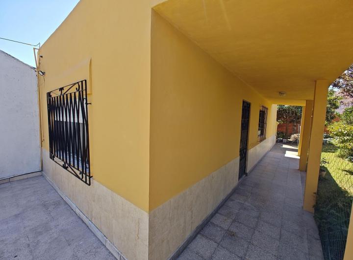Casa · 61m² · 2 Ambientes · 1 Cochera