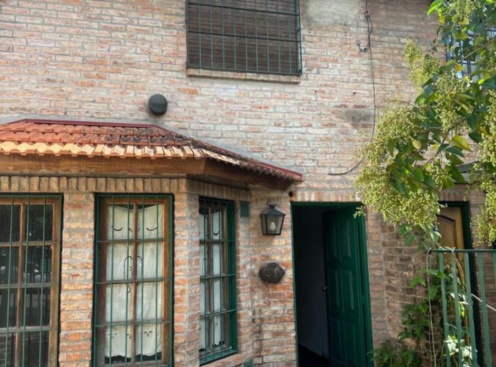 Casa · 60m² · 3 Ambientes · 1 Cochera