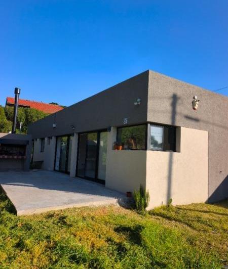 Casa · 95m² · 3 Ambientes · 2 Cocheras