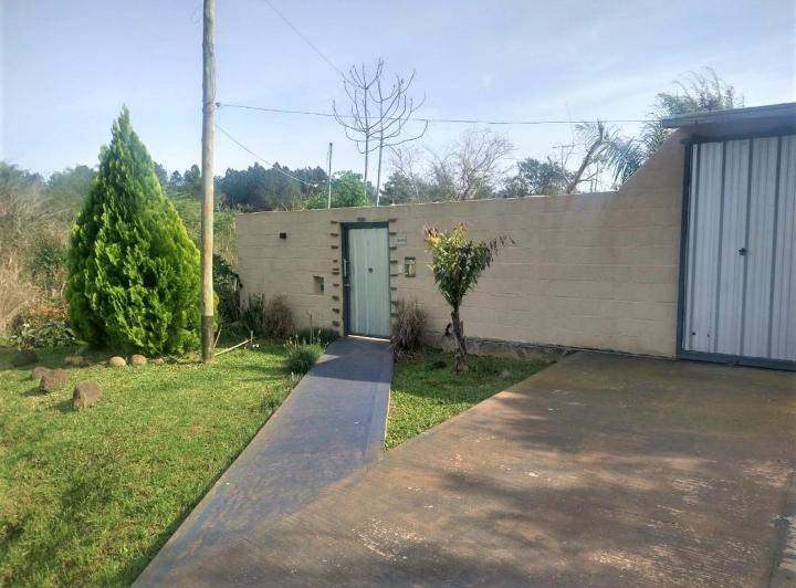 Casa · 70m² · 3 Ambientes · 2 Cocheras