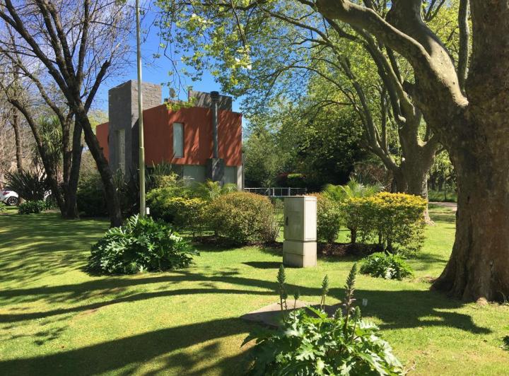 Casa · 282m² · 4 Ambientes · 1 Cochera