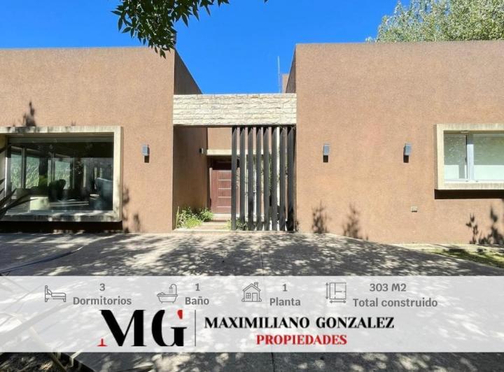 Casa · 280m² · 4 Ambientes · 1 Cochera