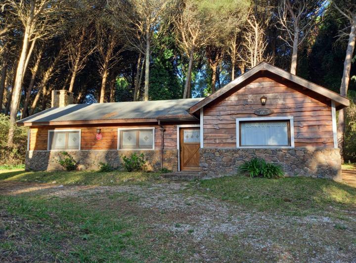 Casa · 200m² · 5 Ambientes