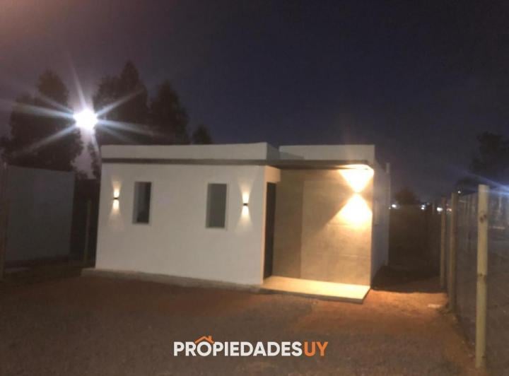 Casa · 200m² · 3 Ambientes · 1 Cochera