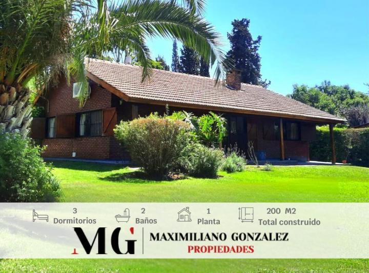 Casa · 200m² · 4 Ambientes