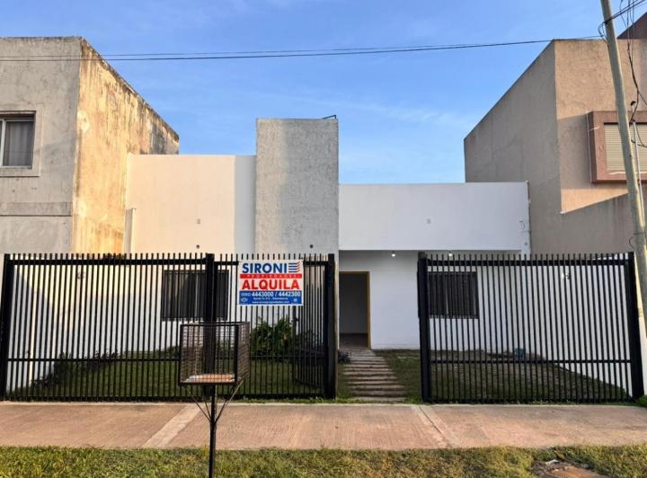 Casa · 85m² · 3 Ambientes · 1 Cochera