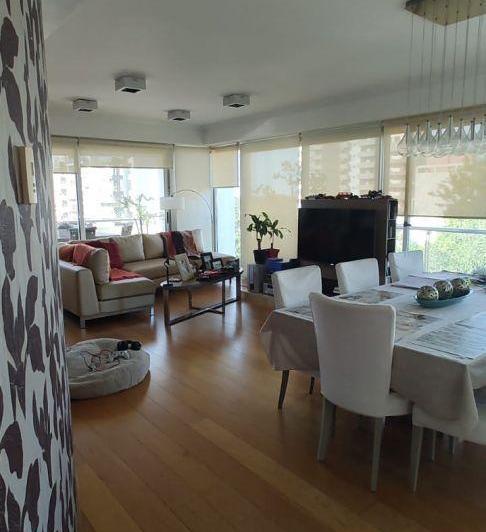 Casa · 164m² · 4 Ambientes · 1 Cochera