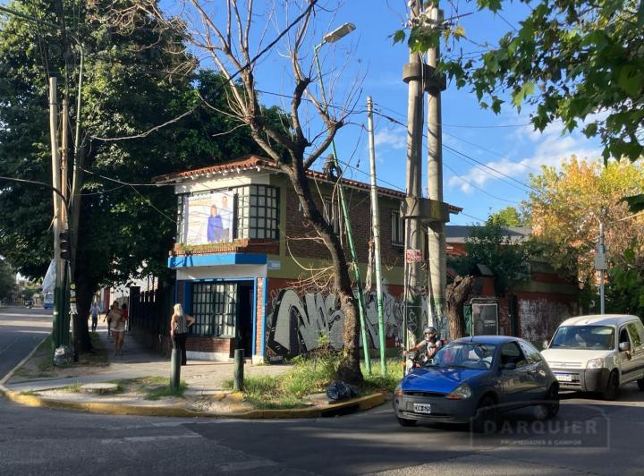 Casa · 298m² · 3 Dormitorios