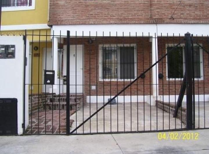 Casa · 90m² · 3 Ambientes · 1 Cochera