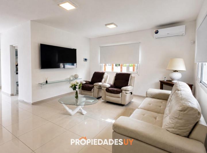 Casa · 5 Ambientes