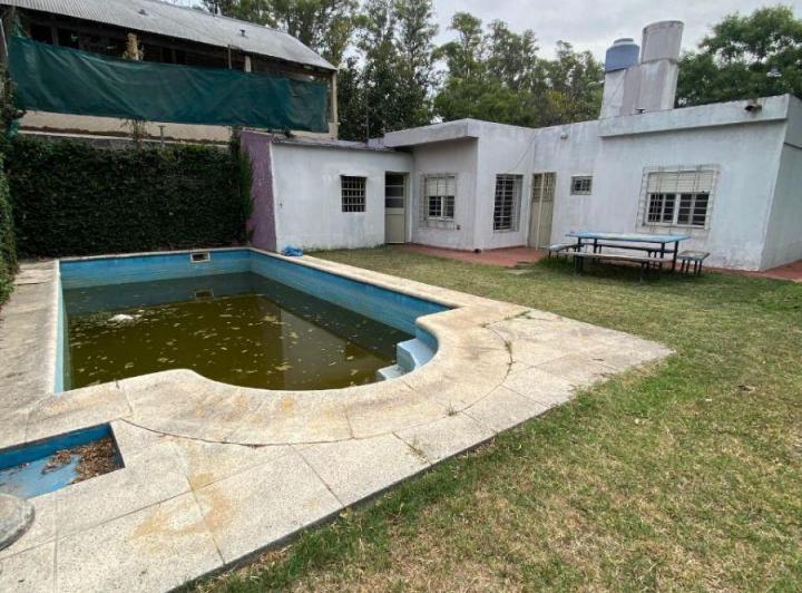 Casa · 90m² · 4 Ambientes · 1 Cochera