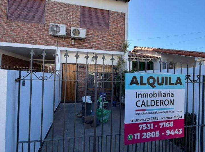 Casa · 90m² · 4 Ambientes · 1 Cochera