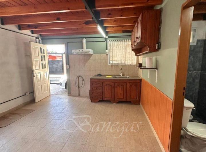 Casa · 40m² · 3 Ambientes · 1 Cochera