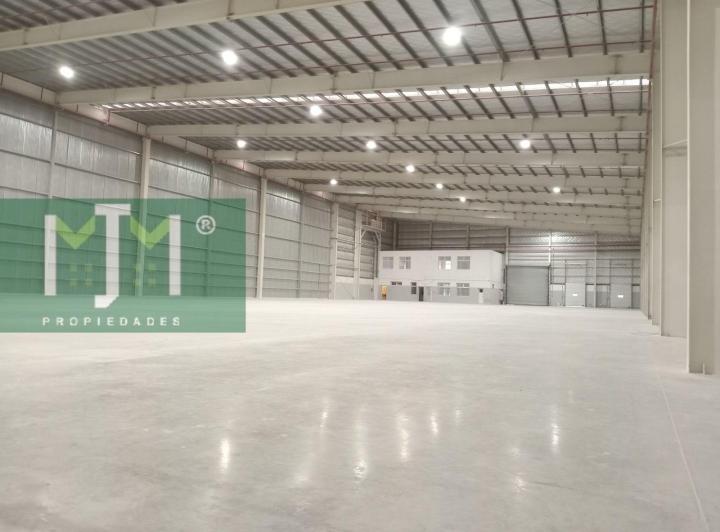 Casa · 3000m² · 2 Cocheras