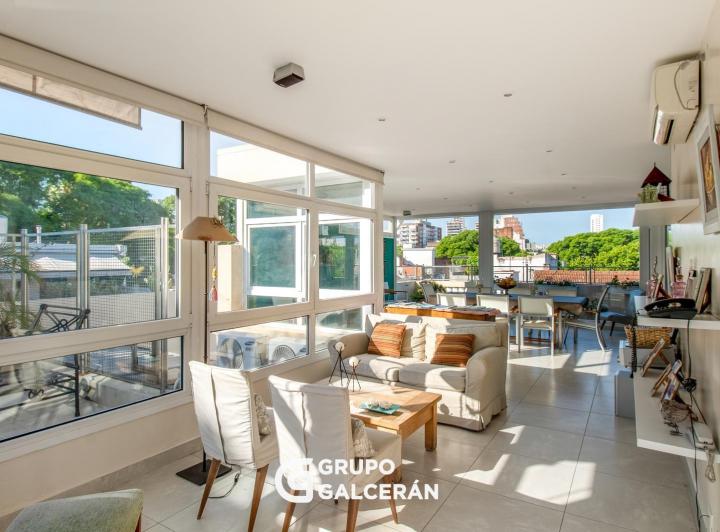 Casa · 560m² · 5 Ambientes · 2 Cocheras