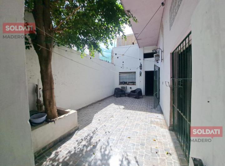 Casa · 202m² · 8 Ambientes