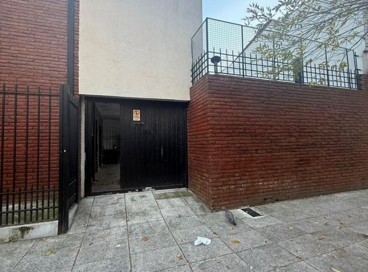 Casa · 140m² · 4 Ambientes · 1 Cochera