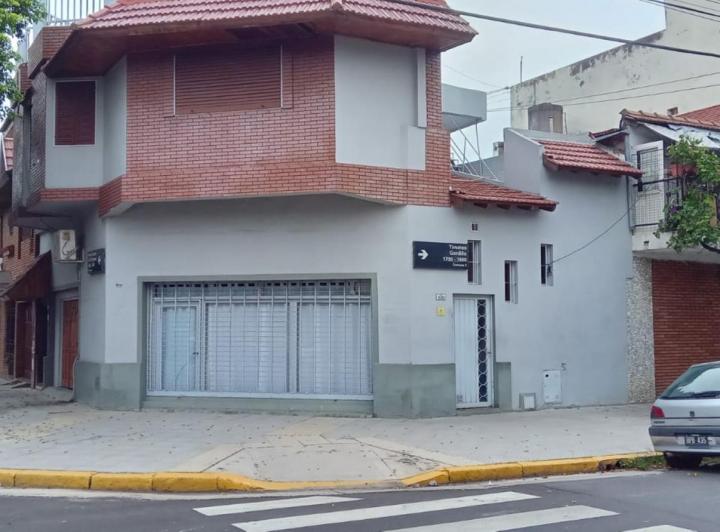 Casa · 1m² · 5 Ambientes