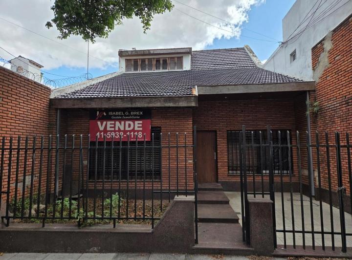Casa · 184m² · 5 Ambientes · 1 Cochera