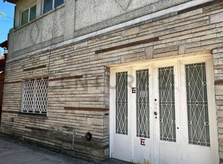 Casa · 160m² · 4 Ambientes