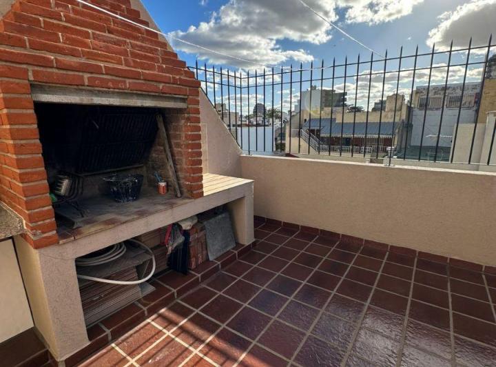Casa · 142m² · 4 Ambientes · 1 Cochera
