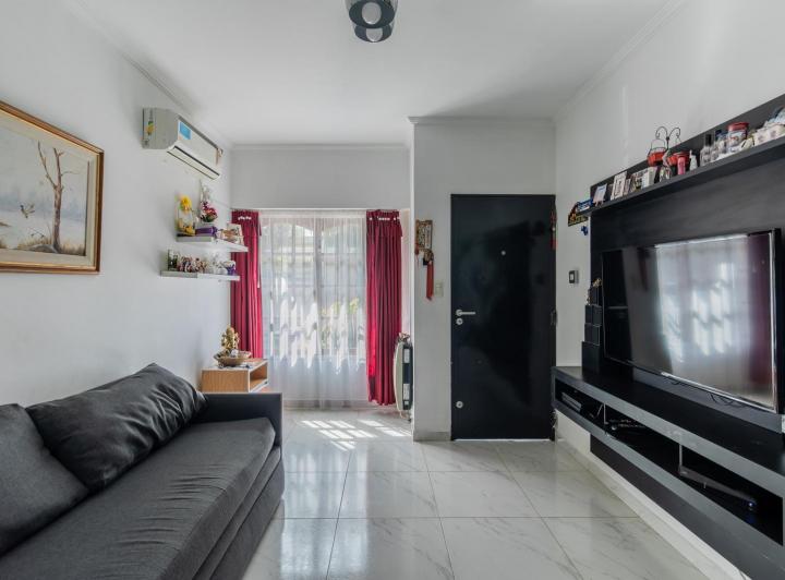 Casa · 140m² · 4 Ambientes · 2 Cocheras