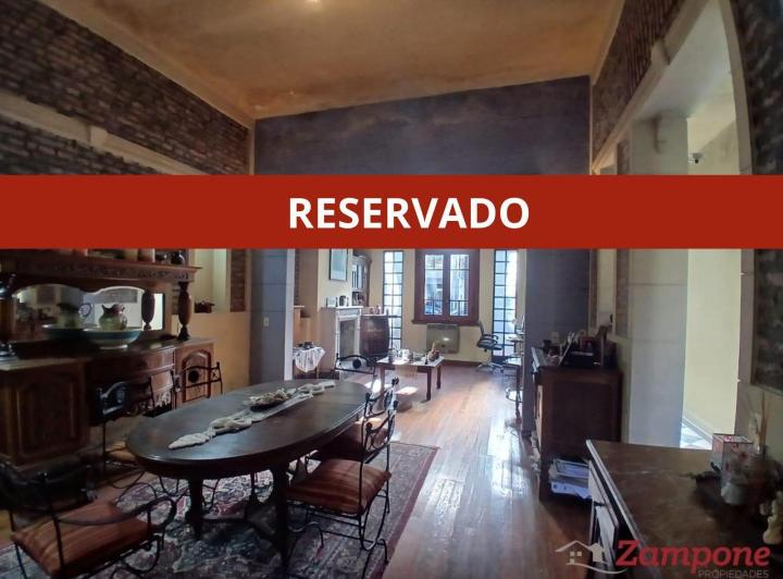 Casa · 138m² · 5 Ambientes · 2 Cocheras