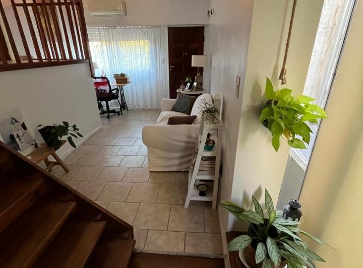 Casa · 130m² · 3 Ambientes · 1 Cochera
