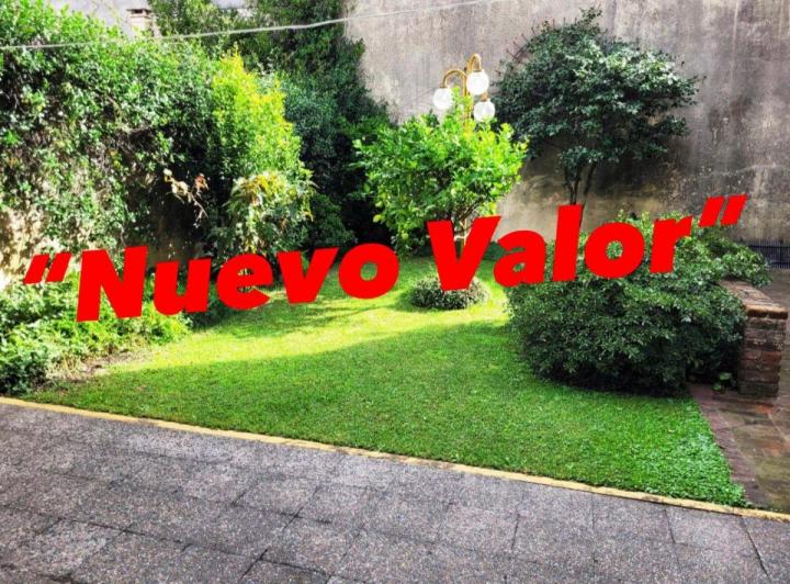 Casa · 358m² · 7 Ambientes · 1 Cochera