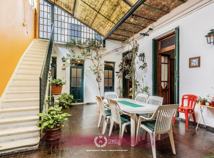 Casa · 246m² · 5 Ambientes