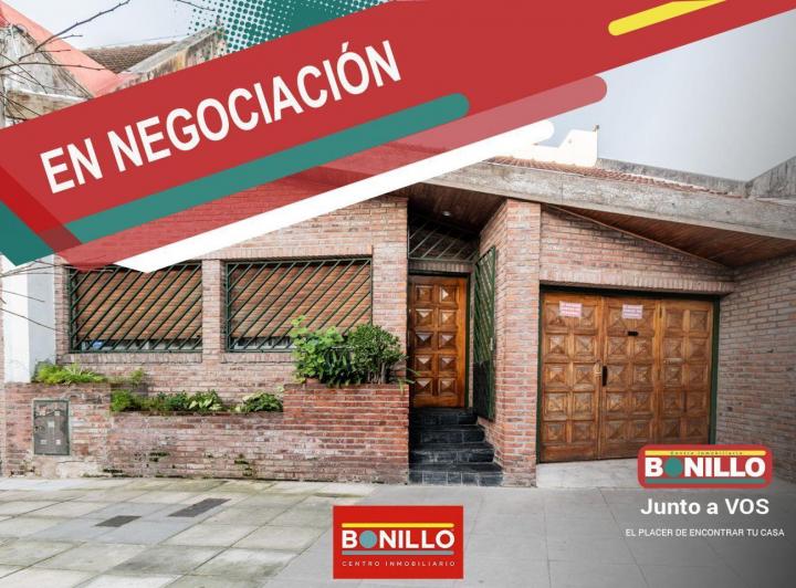 Casa · 181m² · 5 Ambientes · 1 Cochera