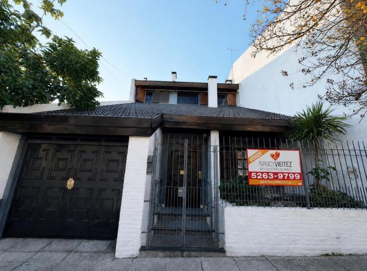 Casa · 291m² · 6 Ambientes · 1 Cochera