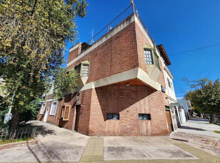 Casa · 144m² · 4 Ambientes