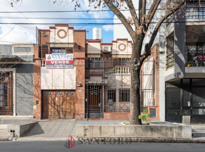 Casa · 209m² · 6 Ambientes