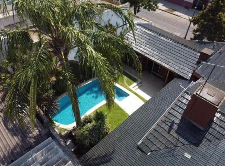 Casa · 228m² · 4 Ambientes · 2 Cocheras