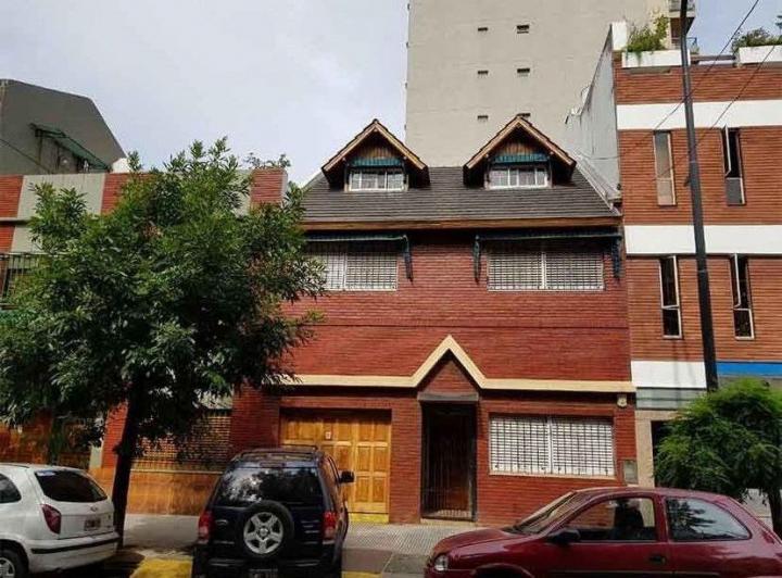 Casa · 165m² · 5 Ambientes · 1 Cochera