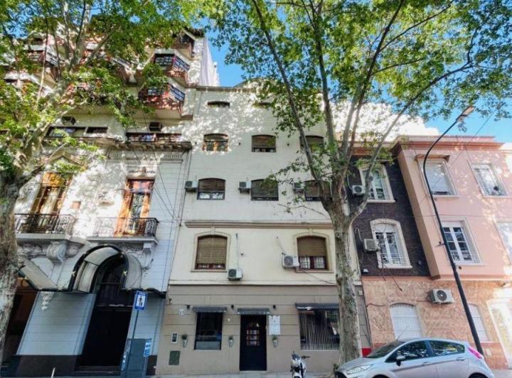 Casa · 420m² · 13 Ambientes
