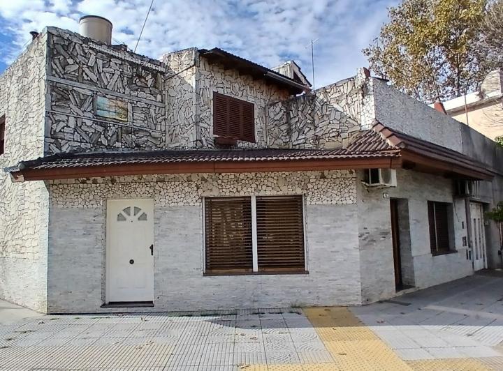 Casa · 207m² · 6 Ambientes