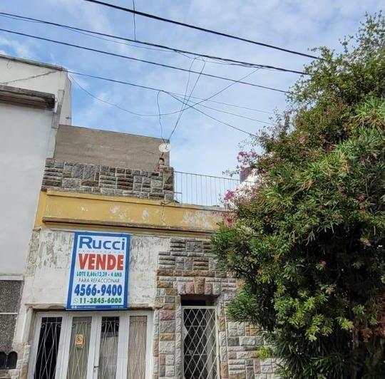 Casa · 138m² · 4 Ambientes · 1 Cochera