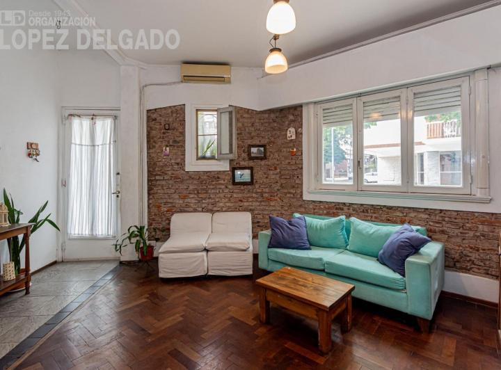 Casa · 130m² · 4 Ambientes · 1 Cochera