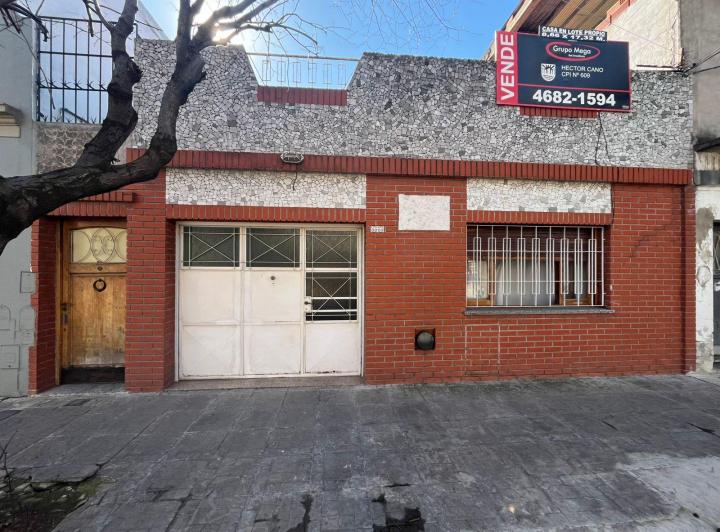 Casa · 140m² · 4 Ambientes · 1 Cochera