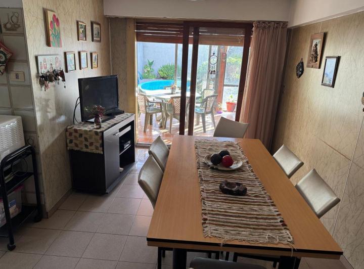 Casa · 181m² · 5 Ambientes · 1 Cochera