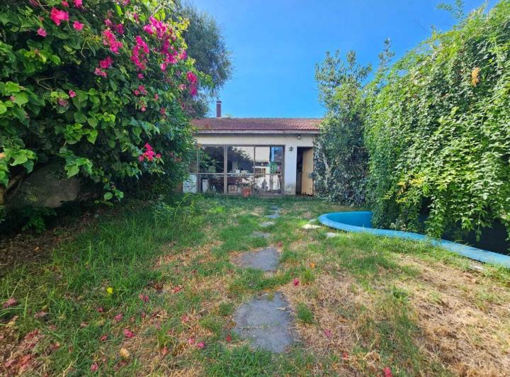 Casa · 403m² · 3 Ambientes · 1 Cochera