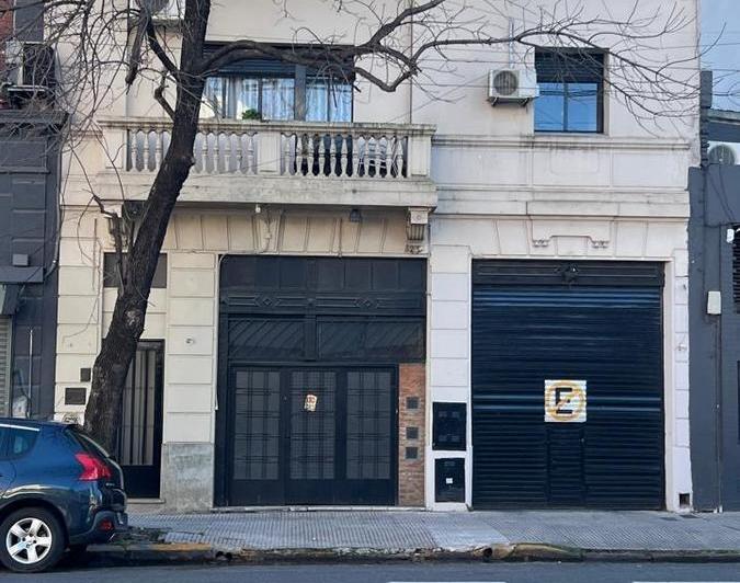 Casa · 462m² · 4 Ambientes · 1 Cochera