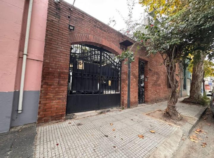 Casa · 176m² · 4 Ambientes · 1 Cochera