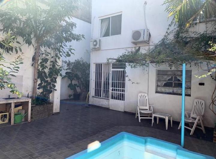 Casa · 279m² · 7 Ambientes · 1 Cochera