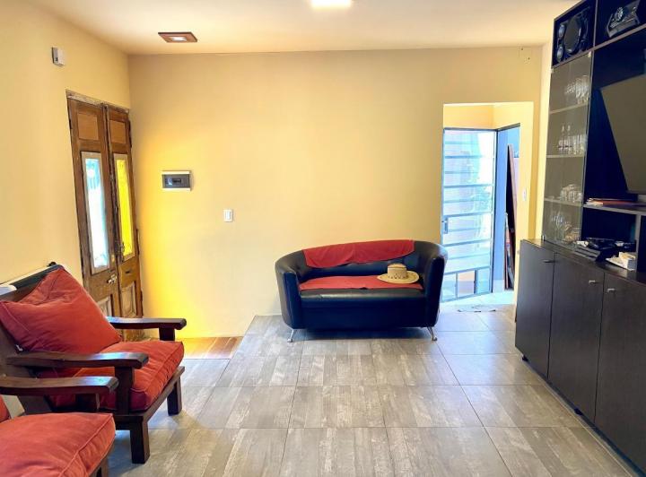 Casa · 180ha · 4 Ambientes
