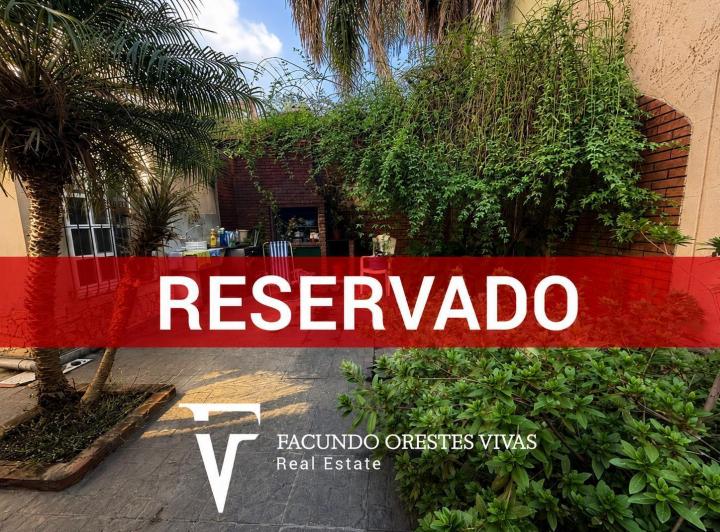 Casa · 156m² · 6 Ambientes · 2 Cocheras